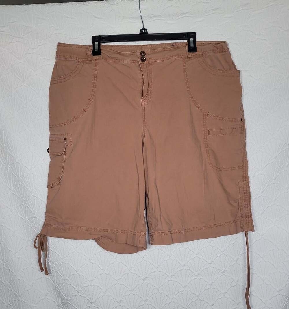 Lane Bryant Cargo Shorts Size 18 Tan Cotton Spandex